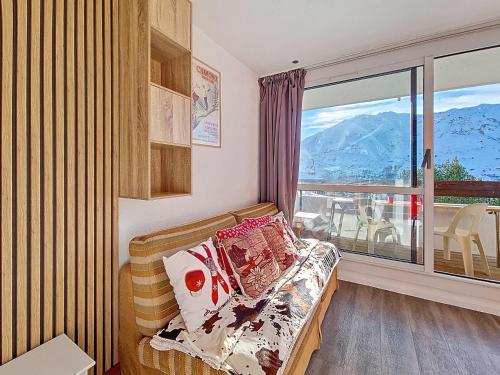 Résidence Tougnette - Studio rénové lumineux · Départ et retour skis aux pieds · Balcon MAE-2724