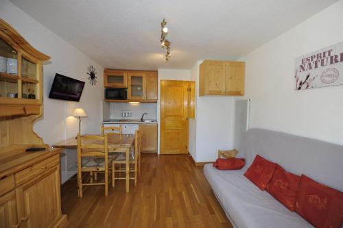 Résidence Grande Masse - Studio confortable · Départ et retour skis aux pieds · Balcon MAE-2814