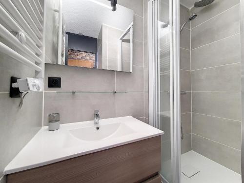 Résidence Cote Brune - Studio lumineux · Accès direct aux pistes · Balcon MAE-3114