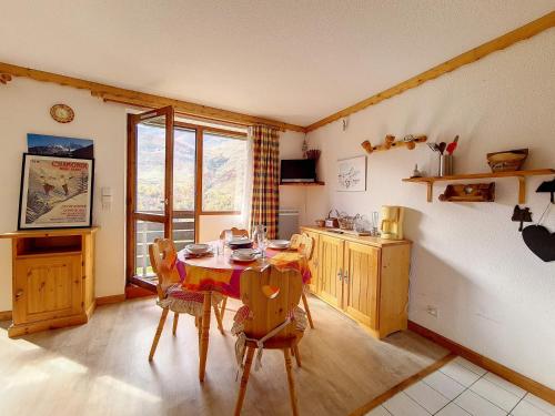 Résidence Sarvan - Studio fonctionnel · Au pieds des pistes · Balcon MAE-3204