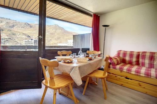 Résidence Aravis - Studio fonctionnel · Centre station · Balcon MAE-3334