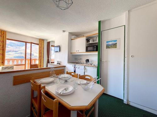 Résidence Necou - Appartement lumineux · Proche des pistes · Balcon MAE-3604