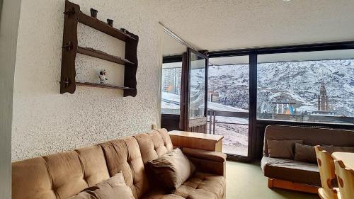 Résidence Aravis - Appartement spacieux · Départ et retour ski aux pieds · Balcon vue montagnes MAE-3704