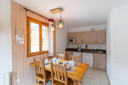 Résidence Le Balcon Des Airelles - Appartement au calme au coeur des Orres 1800 MAE-6364