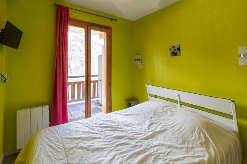 Résidence Le Balcon Des Airelles - Appartement rénové tout équipé sur Les Orres 1800 MAE-6614