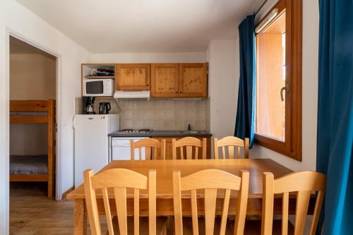Les Chalets De Bois MÉan - D - Appartement sur les hauteurs des Orres 1800 MAE-9454