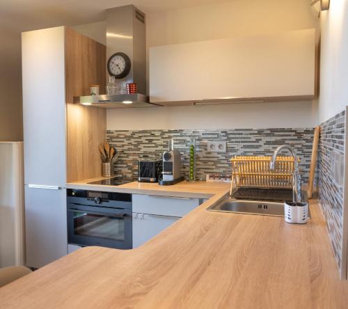 Les Chalets De Bois MÉan - D - Magnifique appartement avec vue sur la vallée MAE-9374
