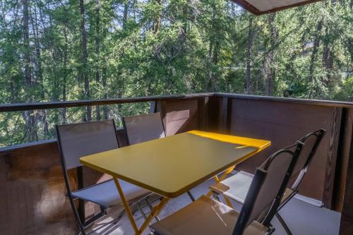 Résidence Le Perescuelle - Studio 4 personnes rénové au calme des Mélèzes MAE-9504