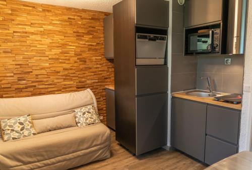 Résidence Le Perescuelle - Studio 4 personnes rénové au calme des Mélèzes MAE-9504