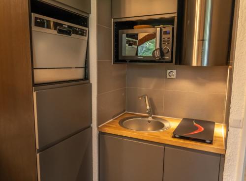 Résidence Le Perescuelle - Studio 4 personnes rénové au calme des Mélèzes MAE-9504