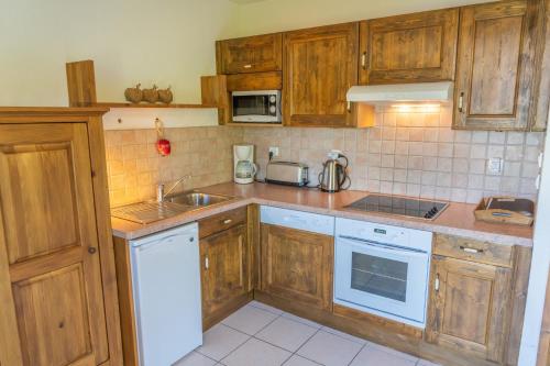 Résidence Le Balcon De Pramouton - Appartement 2 pièces paisible aux Orres 1550 MAE-9544