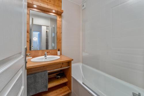 Résidence Le Balcon Des Airelles - Appartement calme au cœur des Orres 1800 MAE-4074