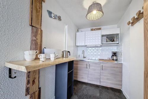 Résidence Peclet - Studio rénové · Quartier Croisette · Balcon MAE-6654