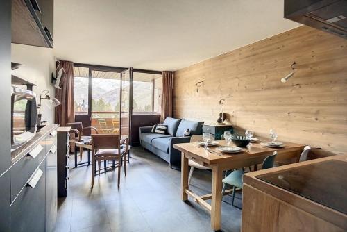 Résidence Les Charmettes - Appartement traversant · Centre station · Balcon MAE-6694