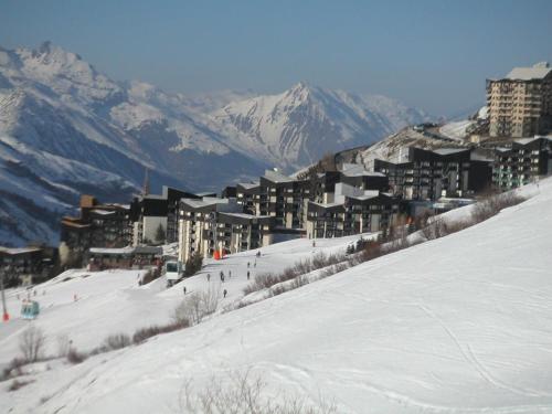 Résidence Armoise - Appartement confortable · Ski aux pieds · Balcon MAE-6774