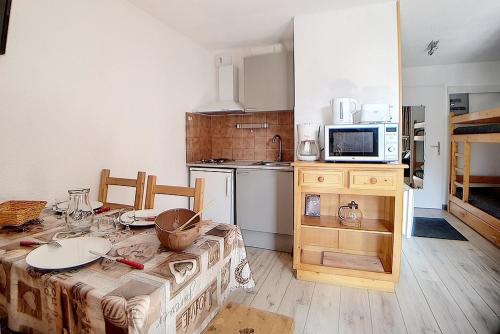 Résidence Ski Soleil - Appartement lumineux · Départ ski aux pieds · Terrasse ouest MAE-6964