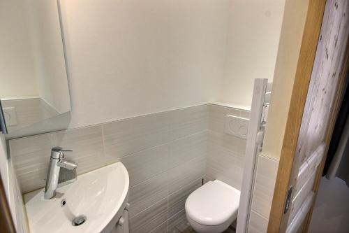 Résidence Les Cembros - Bel appartement cosy pour 4 personnes à Méribel Mottaret MAE-8944