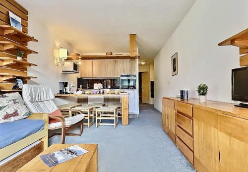 Résidence Le Villaret - 2 pièces spacieux pour 5 personnes situé au pied des pistes de "la Daille" et proche des commerces. MAE-5771