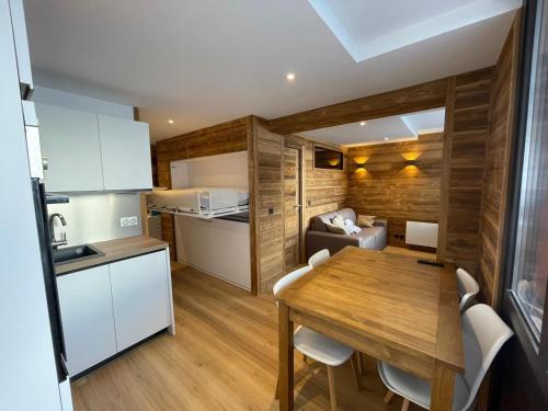 Résidence Rond Point Des Pistes A - Appartement 2 pèces rénové, pieds des pistes MAE-2861