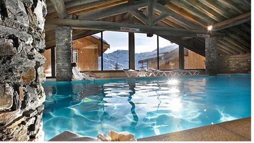 Résidence Alpages De Reberty - Appartement spacieux et lumineux · Proche des pistes · Balcon · Piscine · Parking couvert MAE-7011