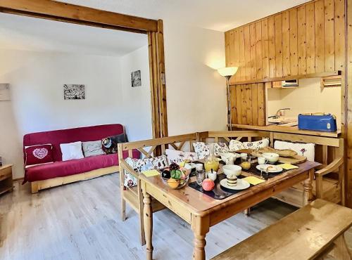 Résidence Val D'illaz - Agréable appartement 2 pièces cabine pour 6 personnes situé à Val d'Isère, proche du centre de la station MAE-5101