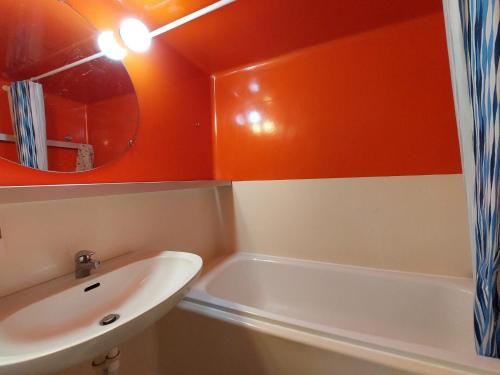 Résidence Tournavelles - Appartement 2 pièces 7 personnes en duplex, au pied des pistes et des commerces, proche de l'ESF et de la garderie dans le villa MAE-5091