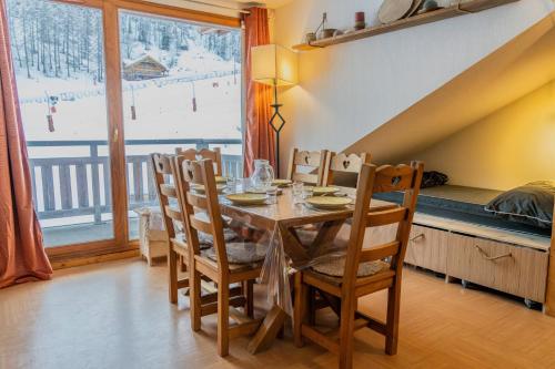 Résidence Le Parc Des Airelles - Chaleureux T2 avec superbe vue sur les pistes MAE-3621