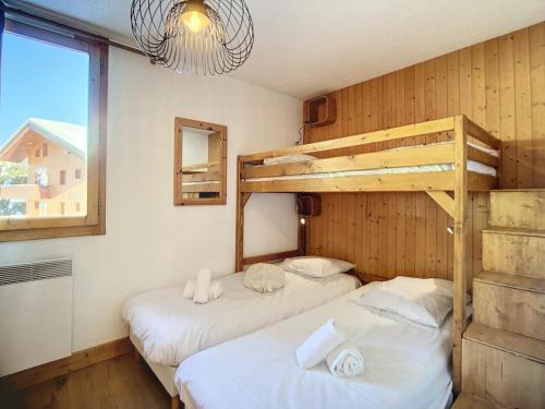 Résidence Saulire B - Ski au pied dans un appartement cosy MAE-7821