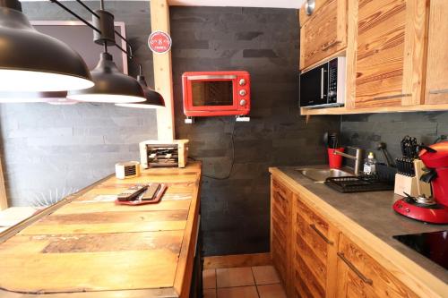 Résidence Home Club - Studio rénové · proche piste et commerce · balcon MAE-9081
