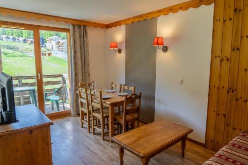 Résidence Les Hauts De Preclaux - Appartement cosy sur les pistes des Orres 1800 MAE-0211