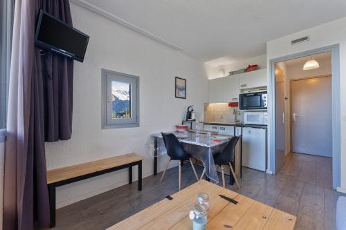 Résidence Le Cairn - Studio 4 personnes avec vue sur la vallée MAE-0791