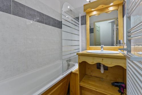 Résidence Les Hauts De Preclaux - Appartement au dernier étage situé aux Orres 1800 MAE-4021