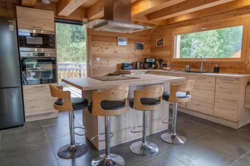 Résidence Pramouton - Sublime chalet aux grands espaces de convivialité MAE-8831