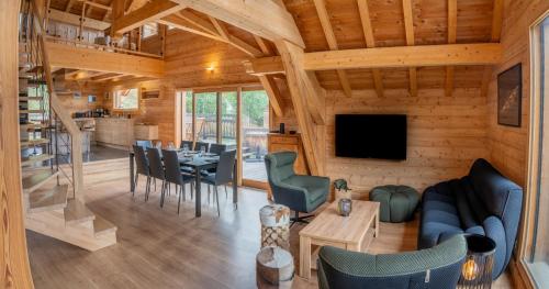 Résidence Pramouton - Sublime chalet aux grands espaces de convivialité MAE-8831