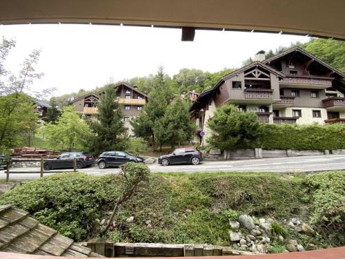 Résidence Fermes De Meribel Bat B - Appartement 2 pièces 4 personnes à Méribel Village aux pieds des pistes et accès à la piscine chauffée MAE-8991