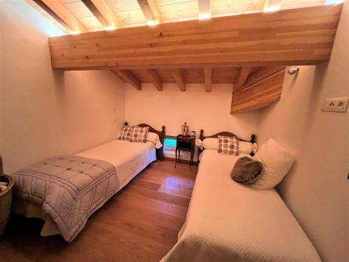 Résidence Ambrocella - Appartement de charme sous les toits MAE-2301