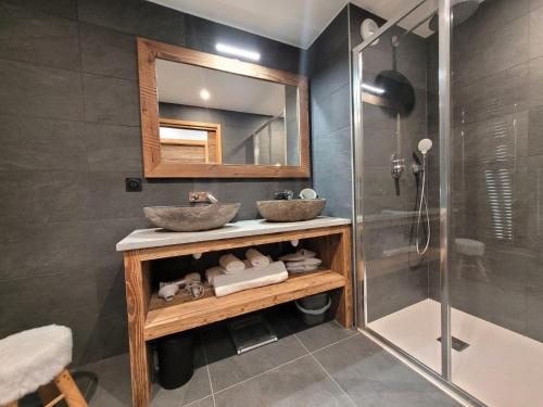 Résidence Le Confidentiel - appartement neuf en plein centre, 8 personnes MAE-2441