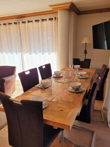 Résidence Mont Chery - Appartement tres lumineux, beaux volumes, haut standing MAE-2501