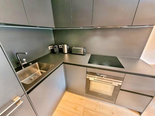 Résidence Le Stella - Appartement lumineux avec jardin privé au centre MAE-2601