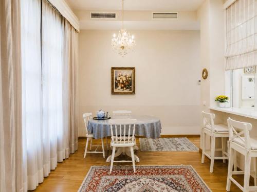 Valencia Centro Luxury Oasis 5