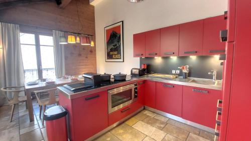 Résidence Le Lion D'or A - Appartement confortable, sous toit, accès facile aux commerces MAE-0871