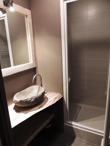 Résidence Fermes Emiguy - appartement de charme dans residence avec piscine MAE-1141