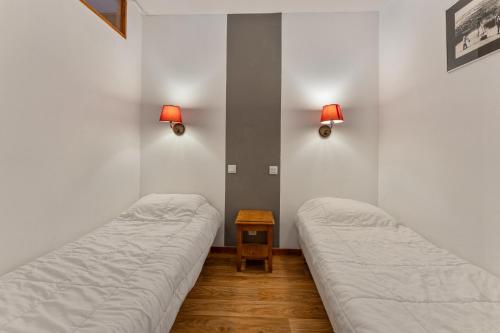 Résidence Les Hauts De Preclaux - Studio avec jolie vue sur la place des Orres 1800 MAE-8011