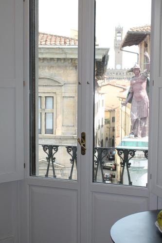 Tornabuoni View photo 44