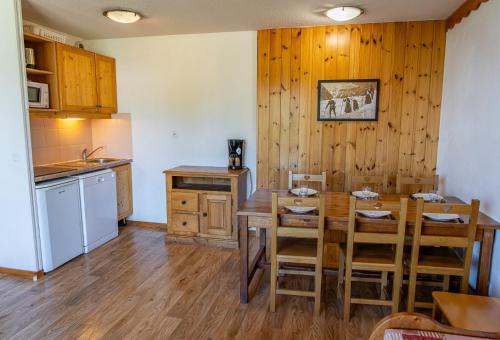 Résidence Les Hauts De Preclaux - Appartement en duplex au coeur des Orres 1800 MAE-9201