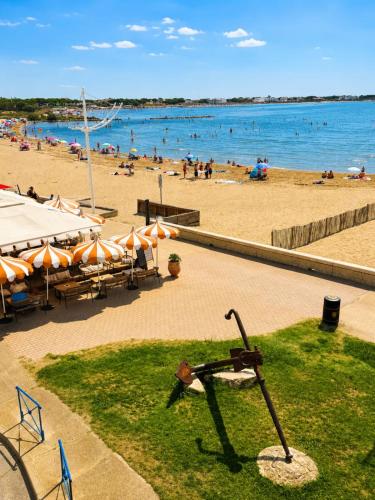 Royal Appartement d'exception en première ligne face à la mer