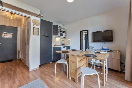Résidence Les Terrasses Du Soleil D'or - Studio 4 personnes au coeur des Orres 1800 MAE-4581