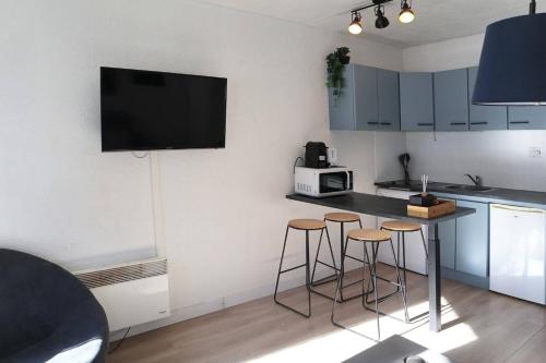 Résidence Les Carlines - Studio équipé pour 4 personnes vue pistes MAE-0214