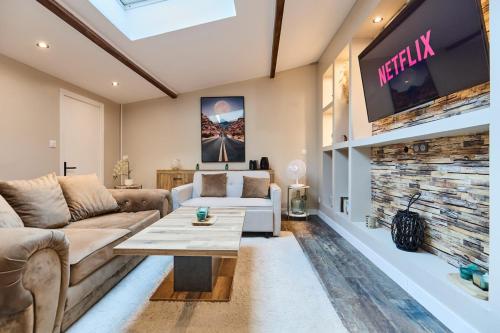 LE LOFT RÉMOIS I CENTRE-VILLE I TERRASSE I BARBECUE I NETFLIX - LE LOFT RÉMOIS I DOWNTOWN I TERRACE I BBQ l NETFLIX