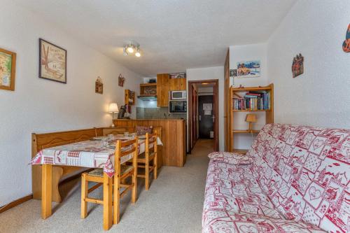 Résidence Le Cairn - Joli studio 4 personnes au centre des Orres 1650 MAE-0343